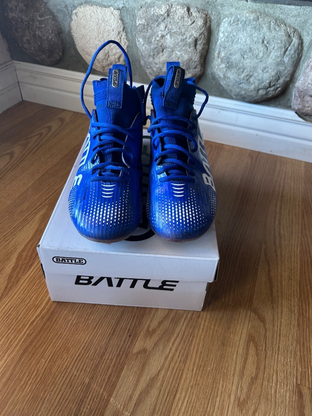 Battle 8.5 cleats men’s - Picture 5 of 5